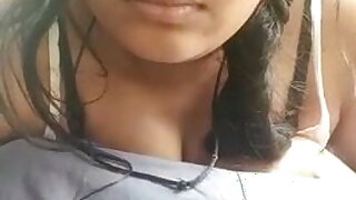 Chattisgarh Desi girl showing everything