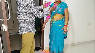 हैपी होली कोमल भाभी इस तरह कलर मत लगाओ मुझे