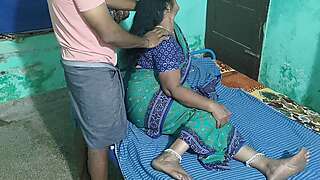 Real Sex Video of Young Man Hot Sex with Aunty