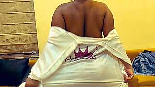 Do You Like Chocolate? Then Come and Eat Mahirl's Milkybar Chocolate