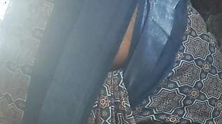 Mallu Girl Loves to Dominate Him in Amazon Position