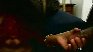 Bollywood brunette whore gets screwed and jizzed