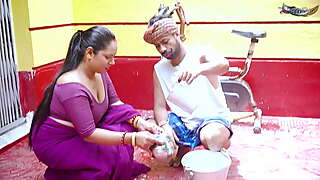 milkman antim harcore fuck with arshi Bhabhi when she was alone at home full movie ( hindi audio )