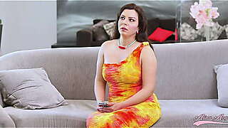 Arabic Stepmom Alina Angel get DP with stepson film it الكحبة الينا انجل تنتاك من كسها وطيزها وابن زوجها يصورها