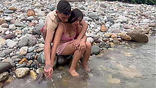 SEXO CASUAL, ense&ntilde_o a joven latina a pescar para luego follarmela y correrme en su estrecho co&ntilde_o