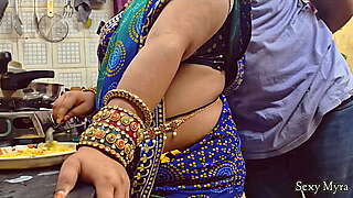 Ghar ki Nayi Chachi ki randi wali chut