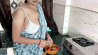 Indian Unsatisfied Bhabhi Hard sex with Devar in Kitchen, Hindi Sex Audio