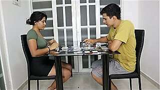 Sexo secreto con mi sexy hermanastra