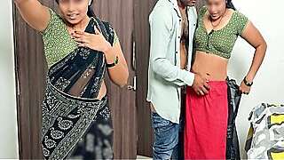 कोमल ! के घर मालिक किराया मांगने आए पति को बाथरूम में छुपाया