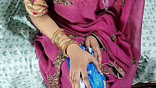 Stepmom Ne Apne Hi Bete Se Mangwaye Pad