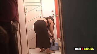 Day 05 - StepMom was washing clothes in the bathroom, the stepson was shaking his penis after looking at the ass