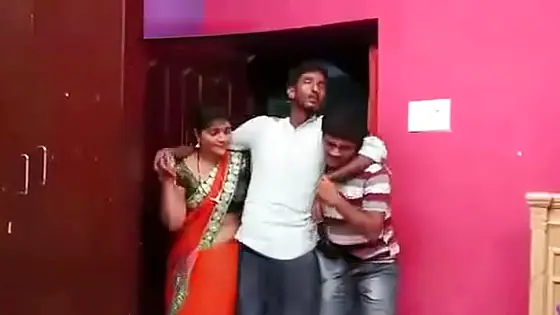 Desi Aged Bhabhi Sex with Young Guy