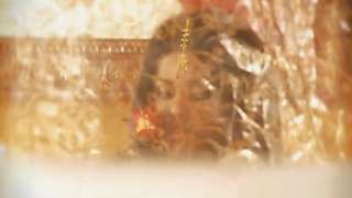 Bollywood Honey Captures Our Hearts