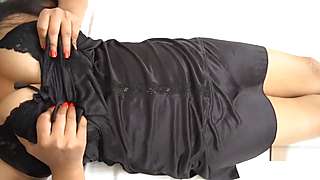 Real Hot Desi Pari Bhabhi Fingering in Pussy