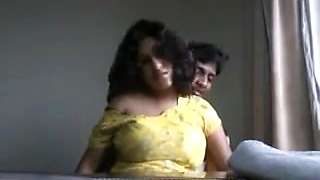 22 big tits gf enjoying