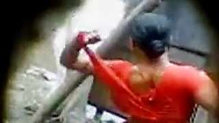 neighbor girl bathing3