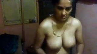 Aunty changes her dress