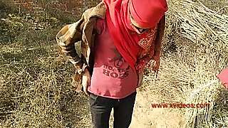 Outdoor teen girlfriend fucking Big cock indian Desi girl Rani Singh