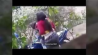 indian couple sex in outdoor mushaffur garden