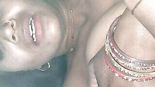 Bhabhi ko land ka pani pilaya