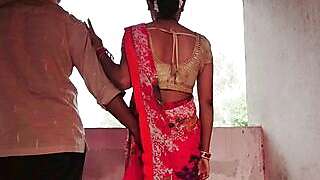 Pati ke jane bad Bhabhi ko devar ne choda