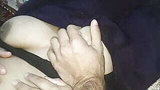 Desi Aunty ka Raat mein jamkar chudai Hua desi Aunty, s fierce fight in the night