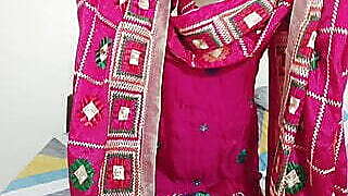 Desi stepmom convinced by horny stepson for hard fuck Desi hot sexy stepmom ka teen son ne chudai pani nikal diya! Hindi