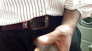 Bengali wife ne apne pati ke boss se highway par car me chudaya