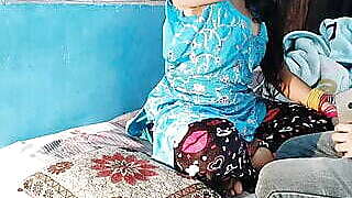 (Hindi audio)She is sexy indian soniya bhabi. Soniya bhabhi's boobs so sexy and big. Soniya bhabi sex with husband.