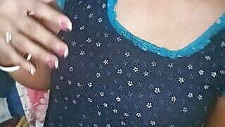 ghar me kaam karte wakt wife ki chudai kiya