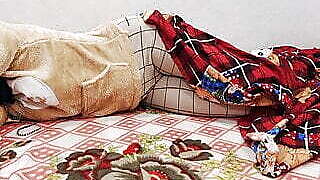 Indian Girlfriend Hard Sucked And Fucking Cum On Her Armpits