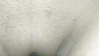 Shilpi bhabhi ko raat me sote wakt choda mere dost ne