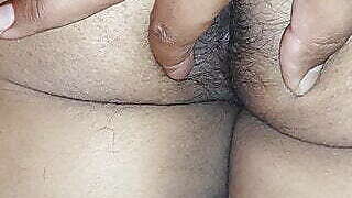 Behan ko rat me nangi karke gand me hath lagaya. Indian big hairy ass.