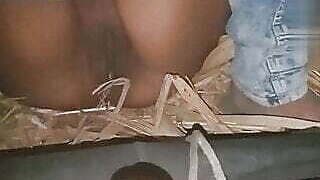 Night me zenam ki pakad liya