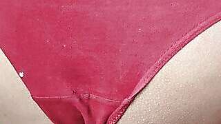 Indian mom Sruti fingering her pussy with oils and showing her big ass and juicy wet pussy in bikini