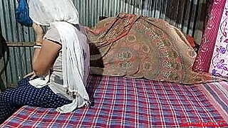 Mushlim wife sex by Hindu Boy in home