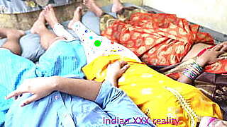 Indian Step Dad Step Daughter XXX in hindi