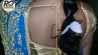 Desi gau ki barati me maal ko patake chudai kiya ghori banakar saree uthake ke Anal sexy videos ke