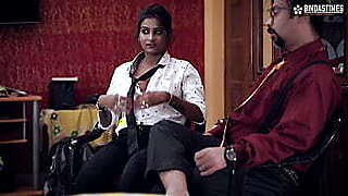 Sexy House Dealer Sudipa tries to impress her property buyer by giving her body and gets huge cumshots on her tits